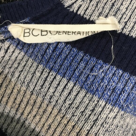 BCBGENERATION Striped Ribbed Stretch Knit Peplum Ruffle Hem V Neck Sweater Top - Picture 2 of 10